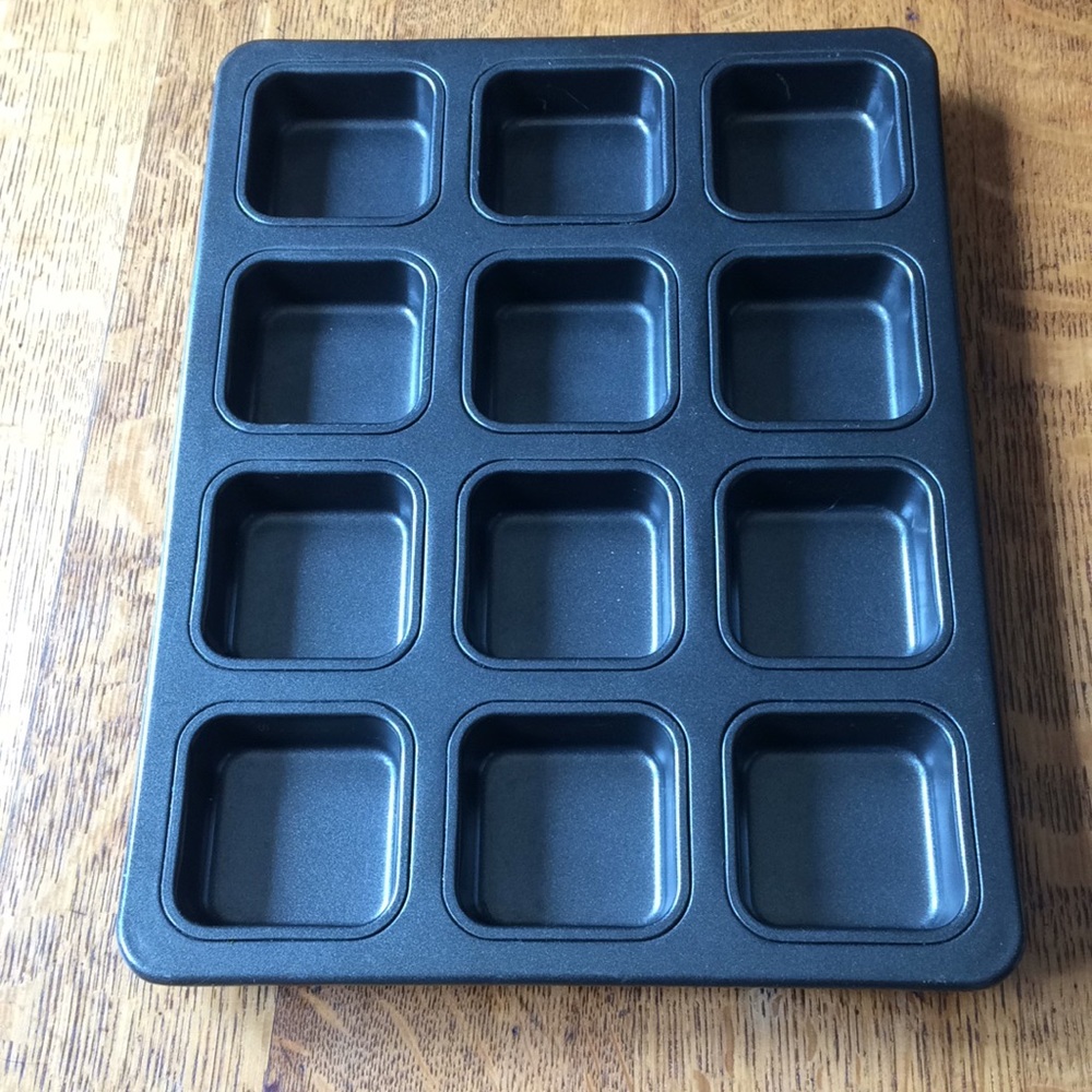SQUARE CAKELET / BROWNIE BAKING PAN